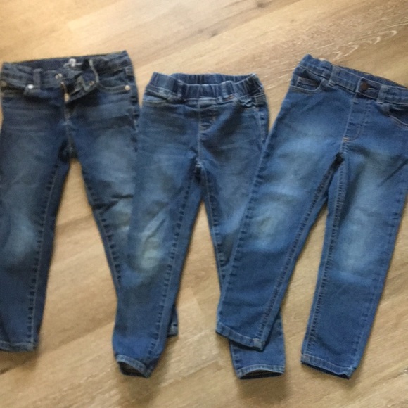 Jeans 5T bundle. For all mankind, Gap, garanimals - Picture 7 of 7